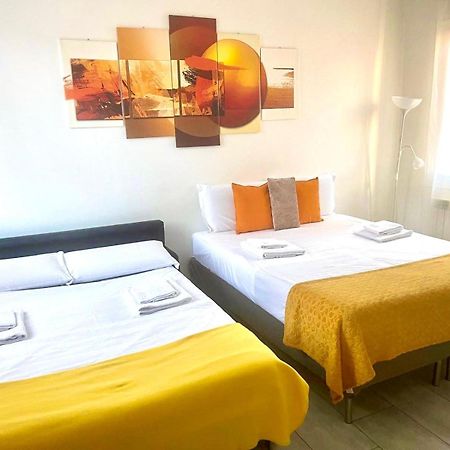 4-Tourist House Bologna-Studio - Self Check-In Bagian luar foto