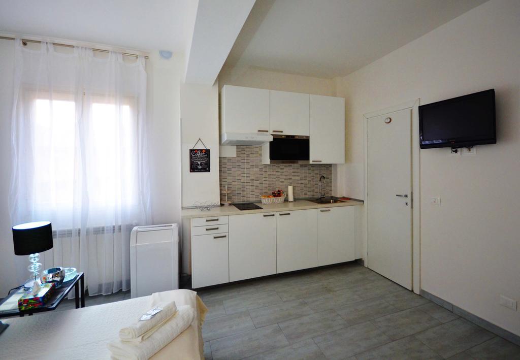 4-Tourist House Bologna-Studio - Self Check-In Bagian luar foto
